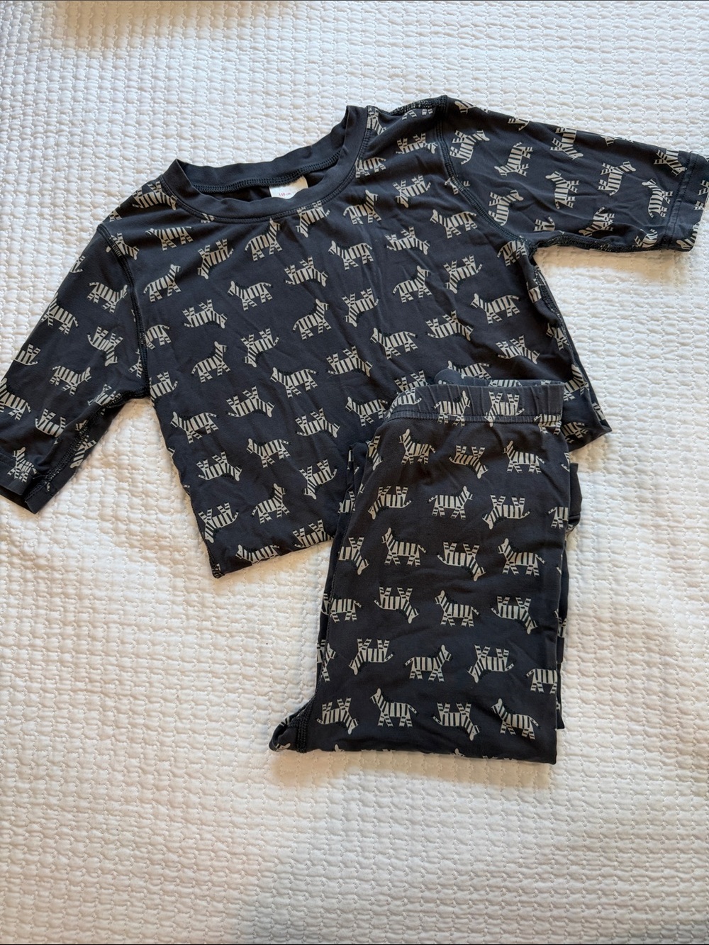 Hanna Andersson Black Zebra Print Pajama Set